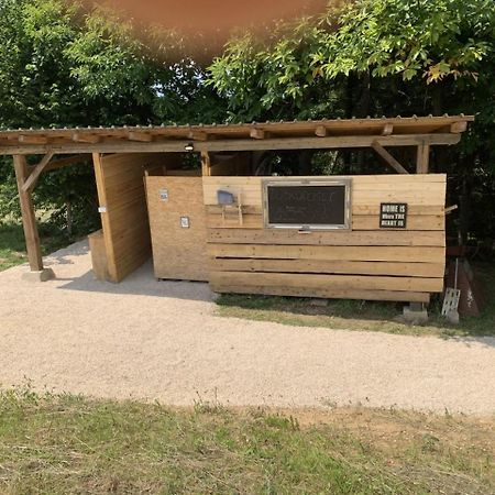 Hotel Hillside Bio Glamping Prebold Exterior foto
